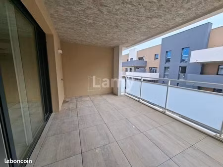 appartement 3 pièces 65 m²