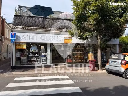 boutique 215 m² st cloud