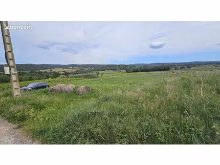 terrain agricole 5 700 m²