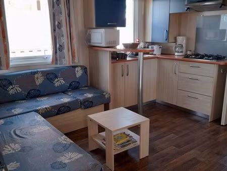 mobilhome serignan  front de mer camping