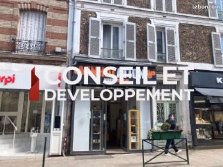 boutique 25 m² clamart
