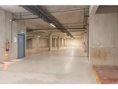 entrepôt 250 m² malakoff