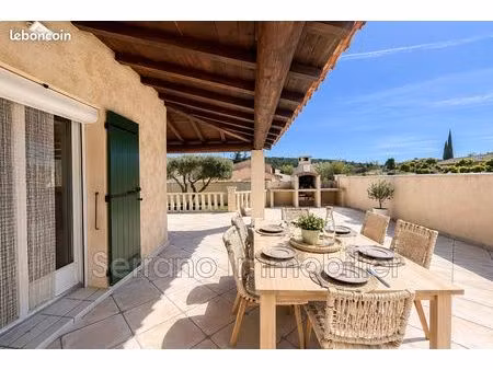 maison 4 pièces 146 m²