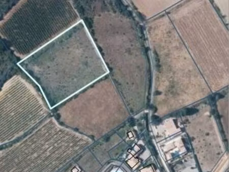 terrain - commune de fouzilhon - 5880 m²