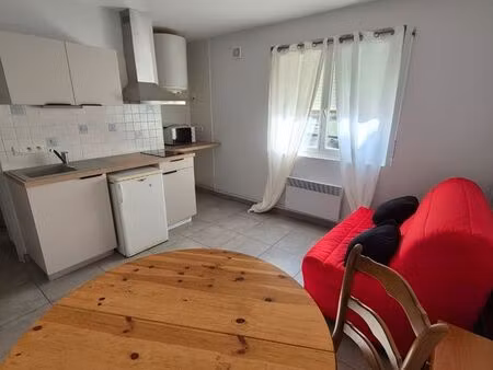 studio meublé aire sur l'adour (40800)