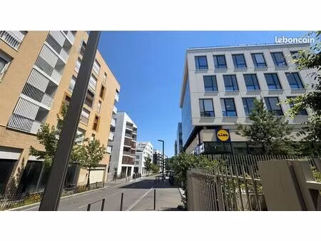 boutique 169 m² chatenay malabry
