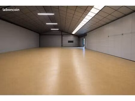 local d’activité / entrepôt de 686 m² à louer – accès poids lourds