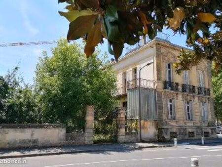 maison 25 pièces 562 m²