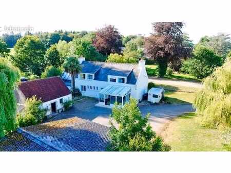 propriété 6 pièces 124 m²