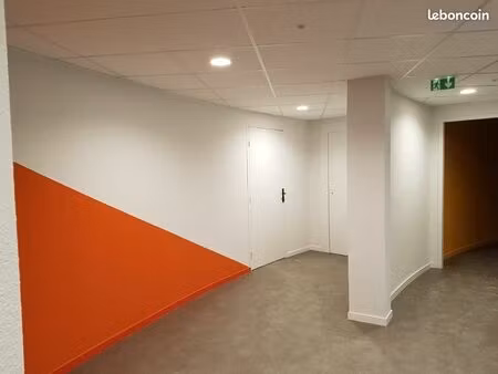 bureaux 100 m² lons-le-saunier