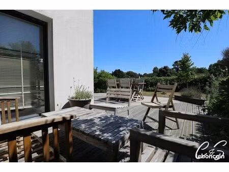 maison 5 pièces 104 m²