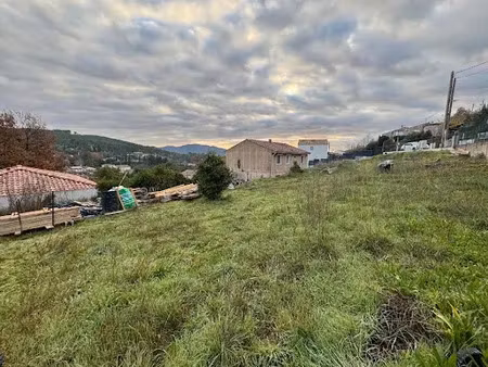 vente terrain 400 m² à carnoules (83660)  110 000 €