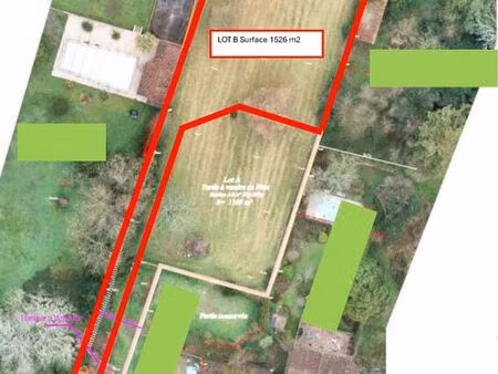 terrain à bâtir de 1 526 m² à génissac