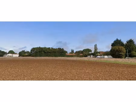 vente terrain 320 m² à vérines (17540)  89 900 €