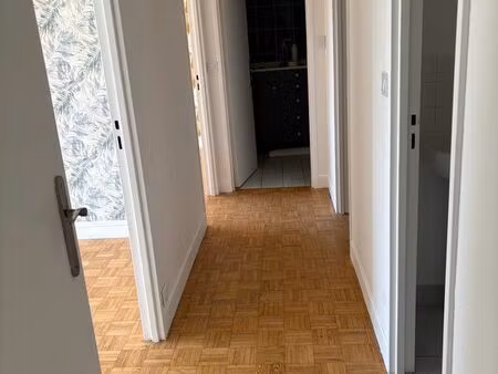vend 3 pièces 82m2