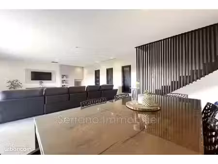maison 5 pièces 152 m²