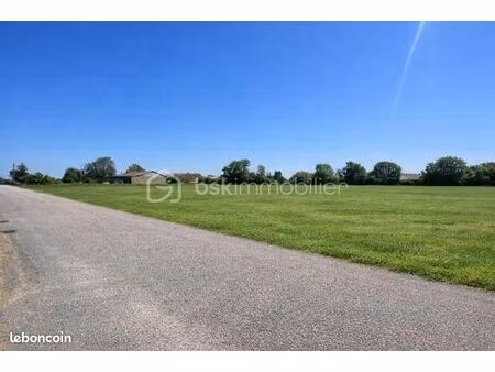 terrain 1 085 m² peseux