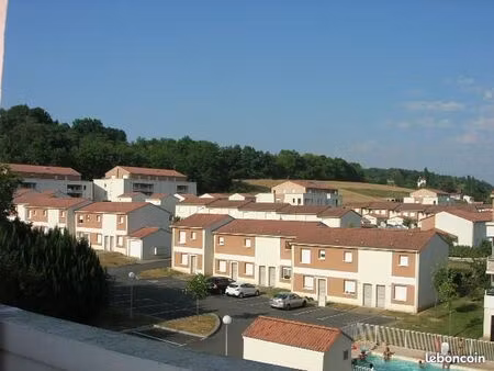 appartement t2 43 m² avec balcons et parkings