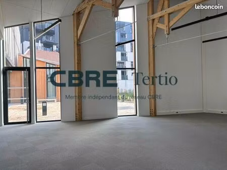 bureaux 462 m² tours