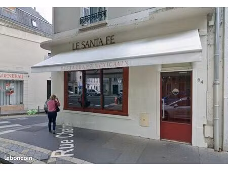 restaurant 66 m² tours