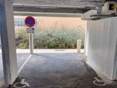 2 places de parking