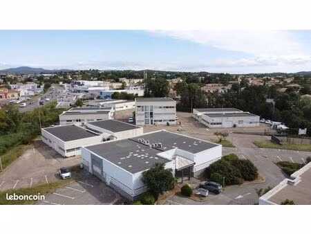 à louer – local professionnel de 300 m² – alès (pist oasis 2)