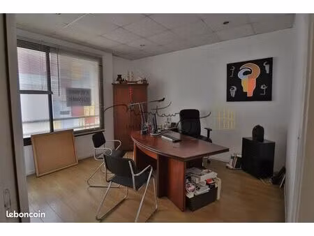 garage  local commercial 52 m² nîmes