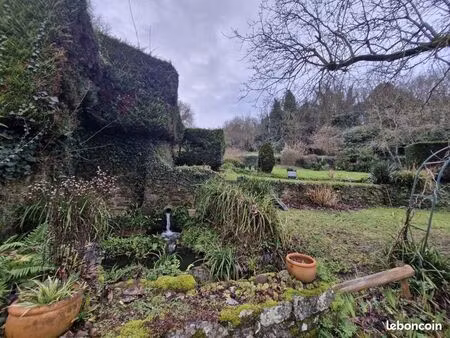 immeuble 2300 m² dinan