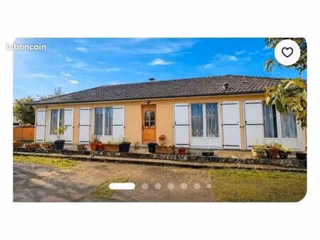 maison à maillé 86190