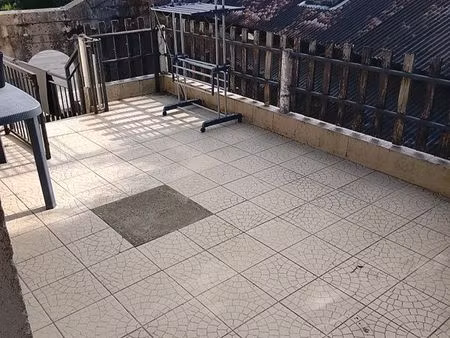 appartement t3 terrasse et jardin