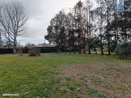 terrain à batir 807 m² à perissac