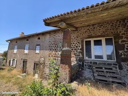 maison 2 pièces 250 m²