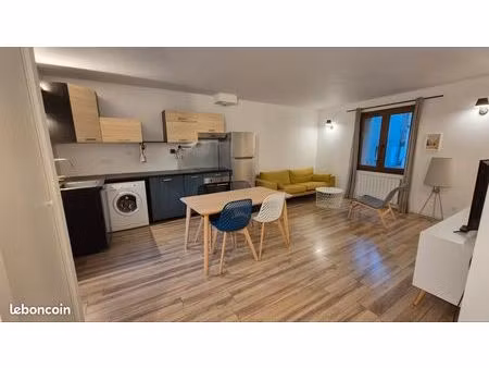 loue t3 meublé tout équipé