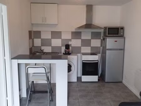 f2 meublé 30m2