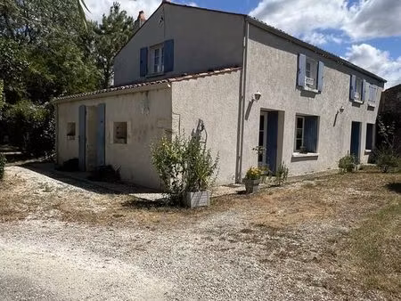 maison 6 pièces 149 m²