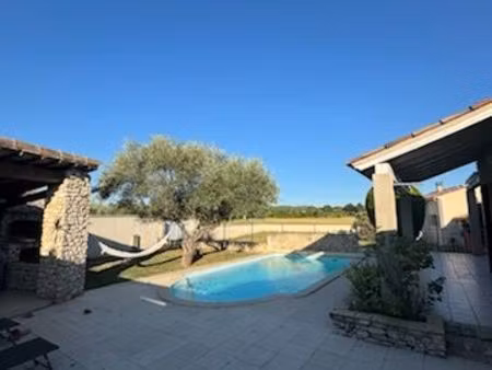 villa 3 chambres avec piscine entre nîmes et alès