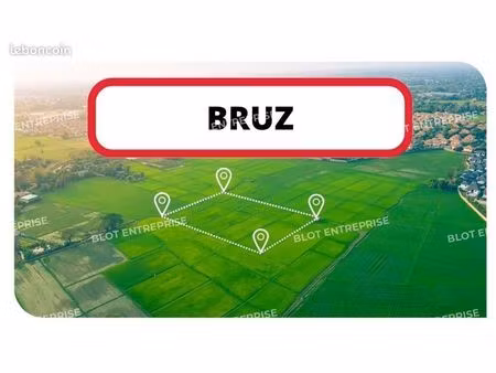 terrain 2 335 m² bruz