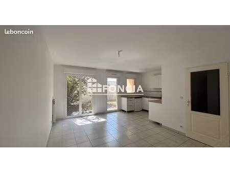 escalquens un t2 de 45.62m² très calme et lumineux