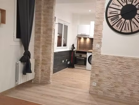 f2 de standing rénové & meublé (36 m²) – vitry s/s - zone pavillonnaire quartier église - 