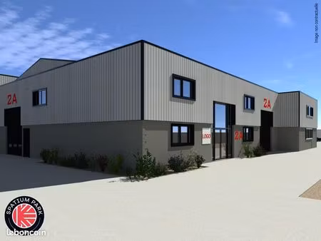 local bureaux 689 m²