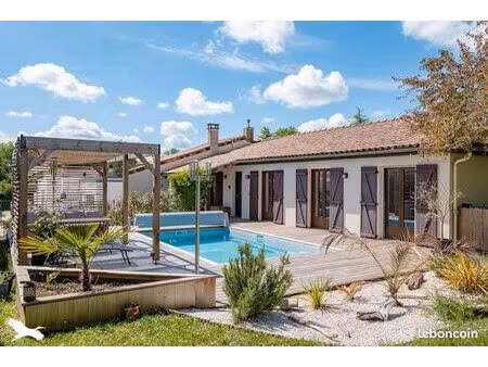 pavillon 5 pièces 135 m²