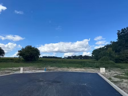 vente terrain 415 m² à salles (33770)  117 000 €