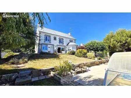 propriété 7 pièces 175 m²