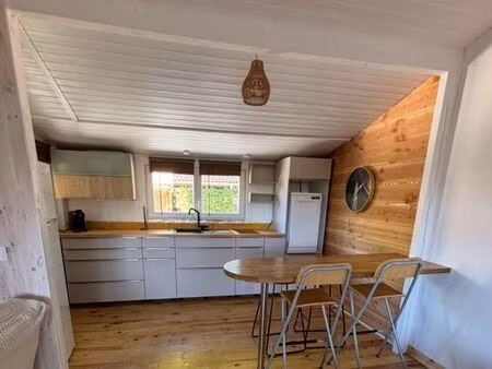 chalet de 42 m² avec piscine collective