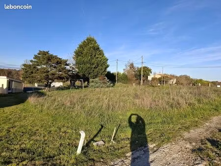 terrain 800 m² baigneaux