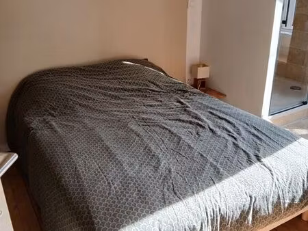 chambre meublé