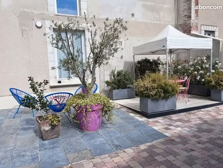 appartement 1 pièce 44 m²