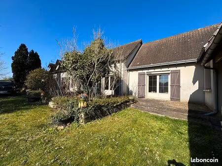 maison 5 pièces 199 m²