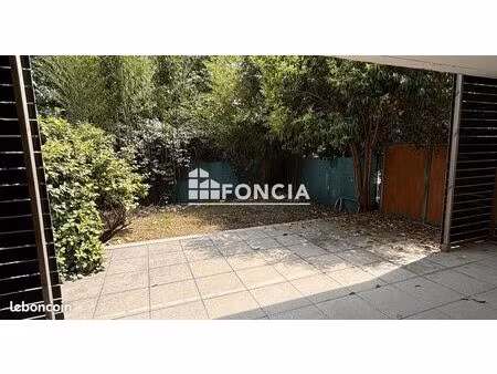à vendre montpellier appartement trois pièces avec terrasse et jardin privatif
