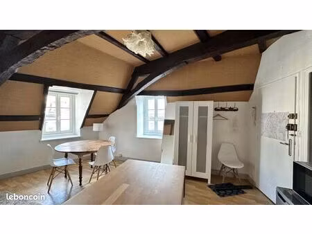 studio 1 pièce 25 m²